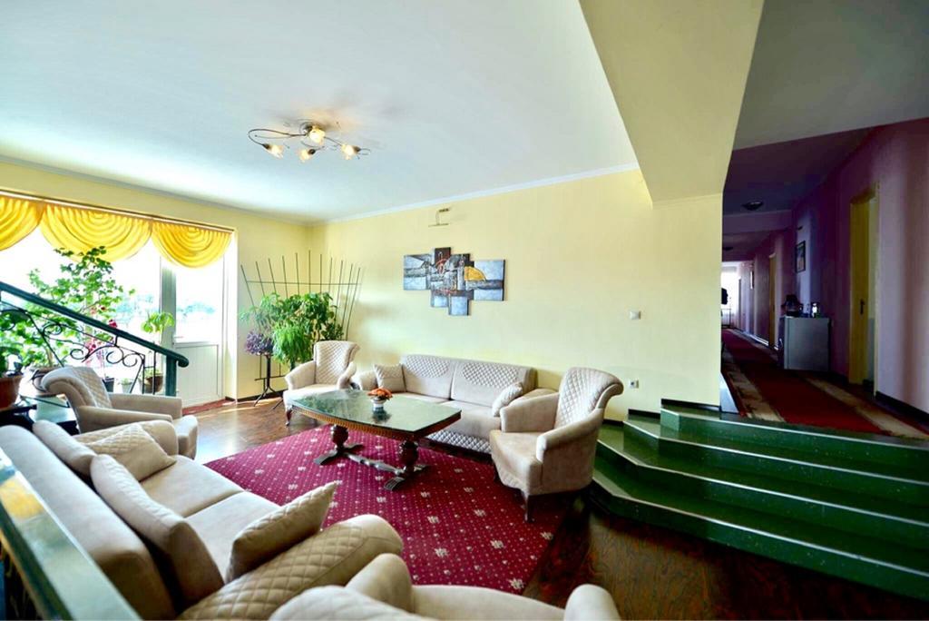 Europa Hotel-Kutaisi Eksteriør bilde